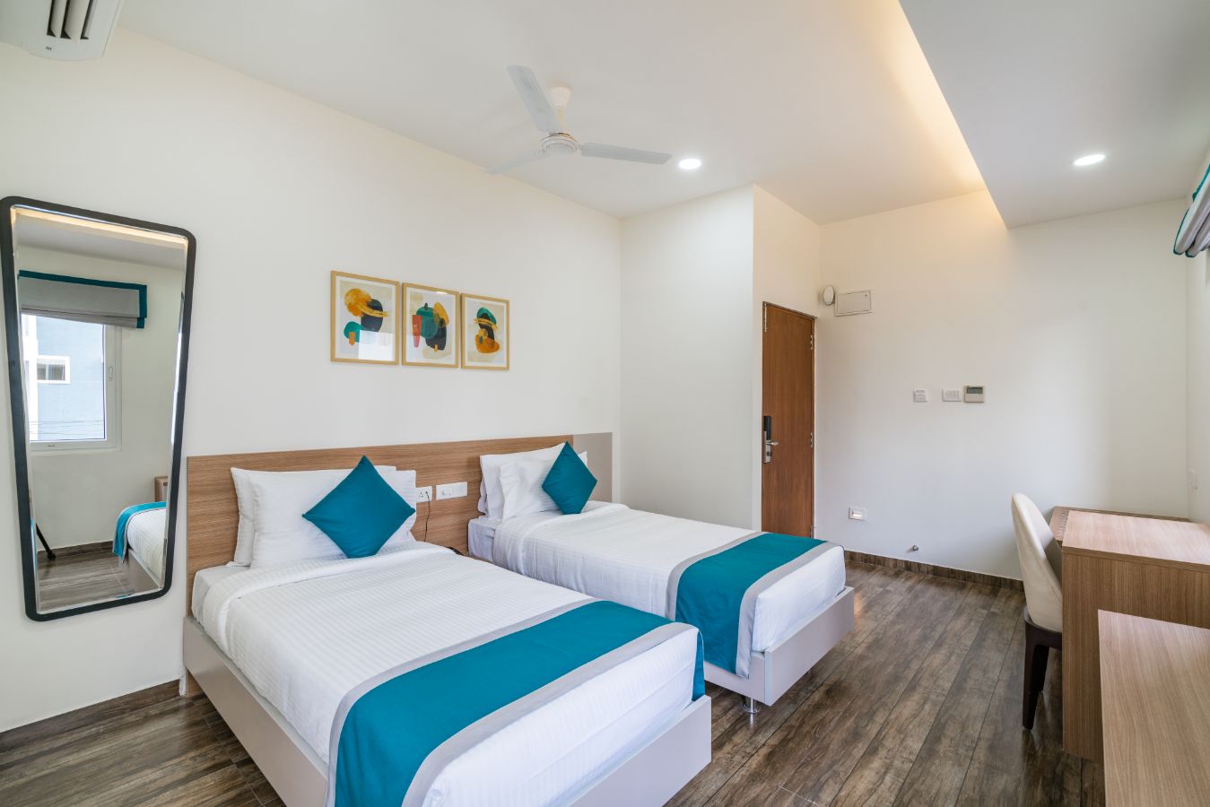 SKYLA_Serviced Apartments & Suites_Hitech City_Executive Room_Twin Bed 3.jpg